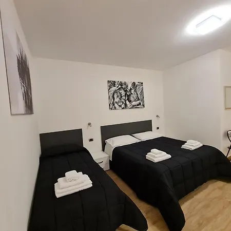 Monti Guest House Alghero-3