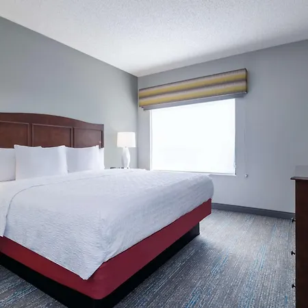 Hampton Inn Deerfield Beach-2