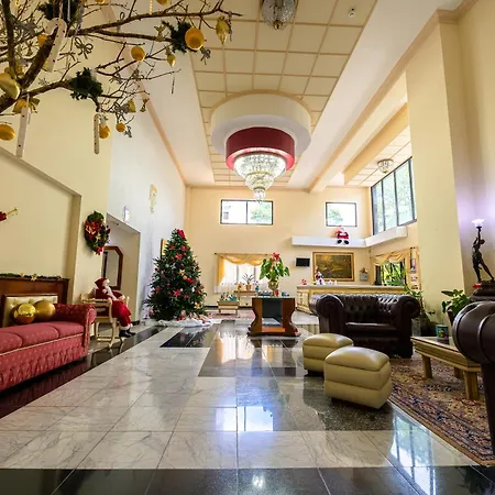 Rovi Plaza Hotel-2