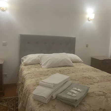 Joe'S House-2