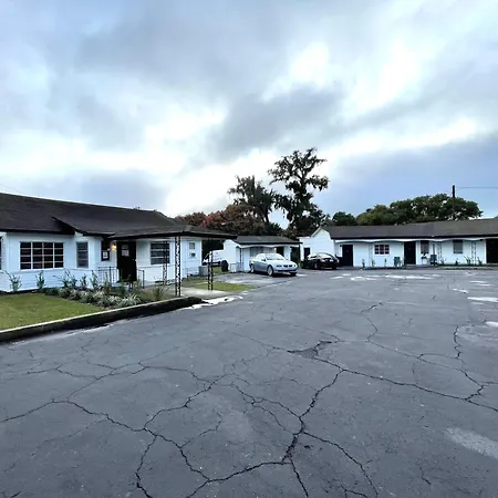 Deland Motel-3