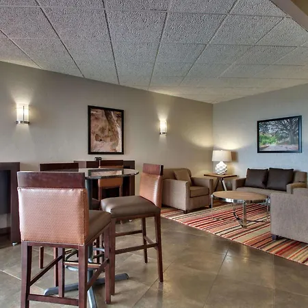 Drury Inn & Suites Albuquerque North-2