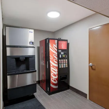 Hampton Inn Marshall-2