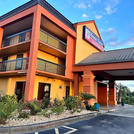 Home Town Inn & Suites-2
