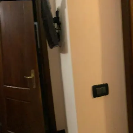 Actor Hotel-3