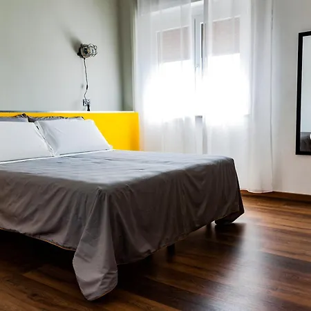 Travel B&B-3