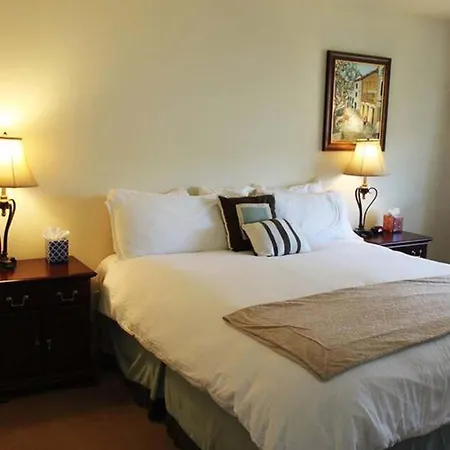 Back Bay Inn-2