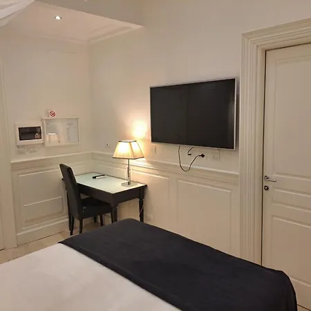 Hotel Dei Quiriti Suite-2