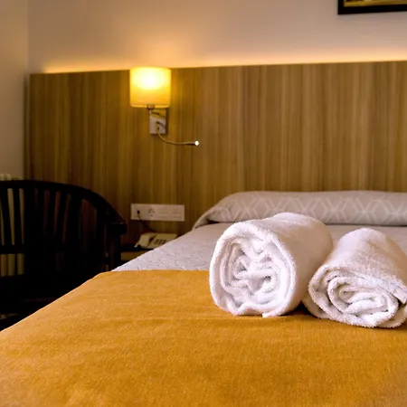 Hotel Boltaña Ordesa-3
