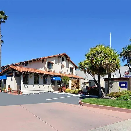 Travelodge By Wyndham Concord-3