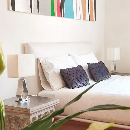 Corte Melone Rooms-Upper Floor-2
