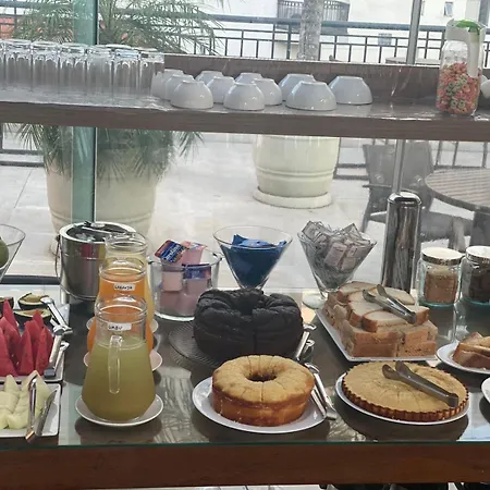 Upper Hotel-2