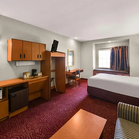 Econo Lodge Inn & Suites Mesquite - Dallas East-2