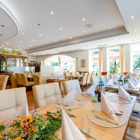 Hotel Restaurant Bismarckturm-2