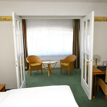 City Hotel-2
