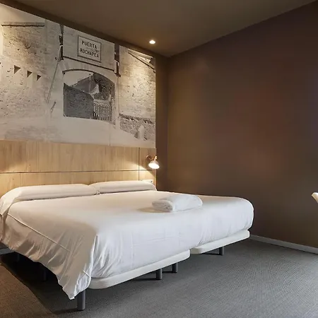 Hotel Landaben-3