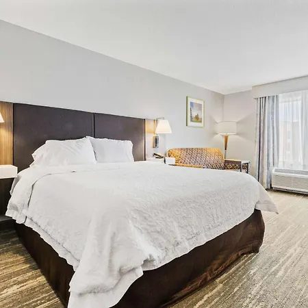 Hampton Inn & Suites Colorado Springs-Air Force Academy/I-25 North-2