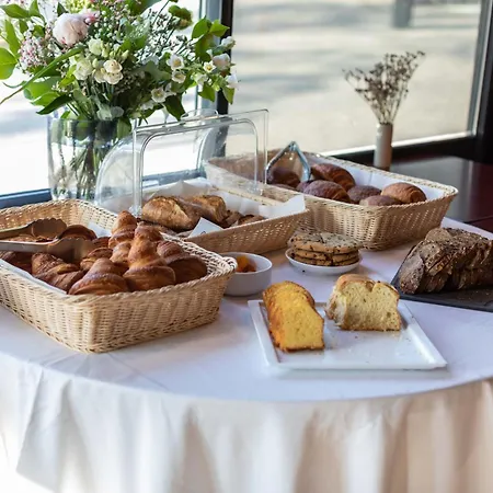 le paris brest hotel-2