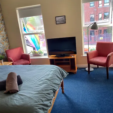 Lwr Ormeau Guest House-2