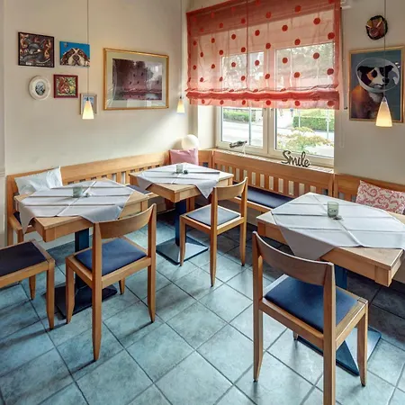 Hotel Leander-3
