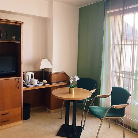 Classic Hotel Kaarst-3