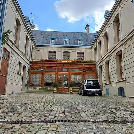 Hôtel Particulier des Canonniers-2