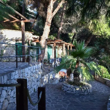 Hotel Club Torre Capovento-2