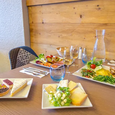 SOWELL HOTELS Le Pas du Loup-2