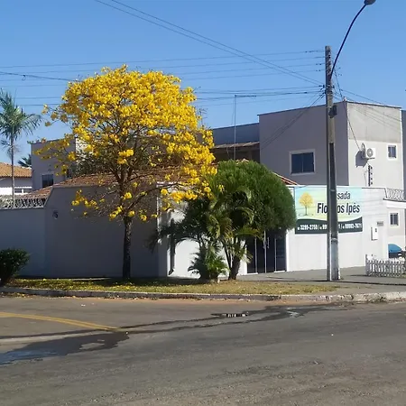 Pousada Flor Dos Ipês-2