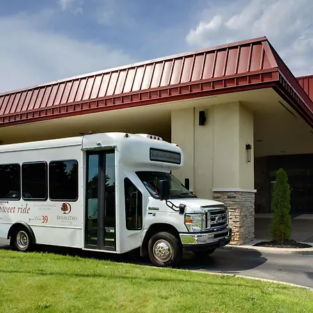 Doubletree By Hilton Dearborn-2