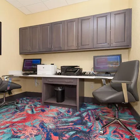 Hampton Inn Norwich-3