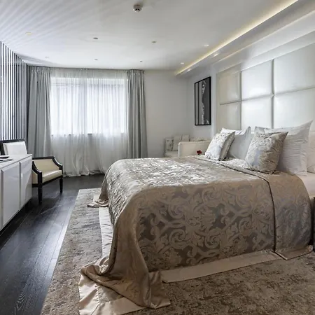 Hotel 9-3