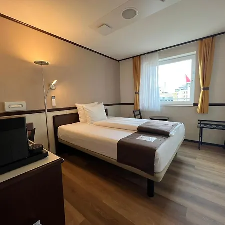Toyoko Inn Frankfurt Am Main Hauptbahnhof-3