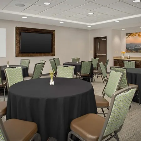 Hampton Inn & Suites Portland/Hillsboro-Evergreen Park-2