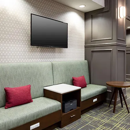Hampton Inn & Suites Texarkana-3