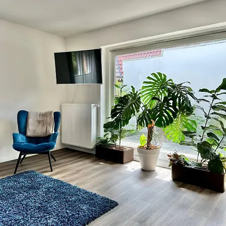 5ZKB großzügiges Ferienhaus Antonia nähe Westkreuz mit 4 Schlafzimmer, Balkon, Terrasse und Parkplatz-3
