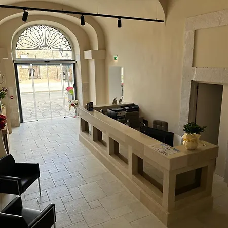 Palazzo Bonomi-2