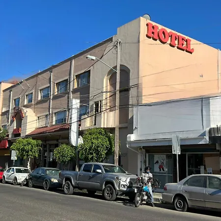 Hotel Catalina-3
