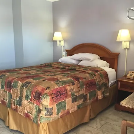 Budget Inn Plainview-3
