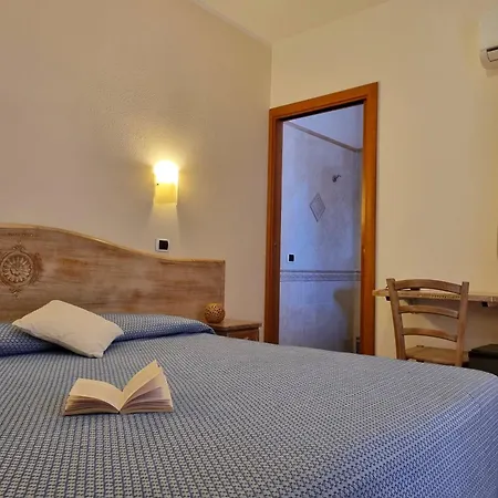Hotel Delle Isole-2