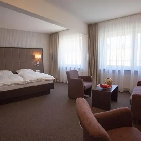 Hotel Kaiserhof-3