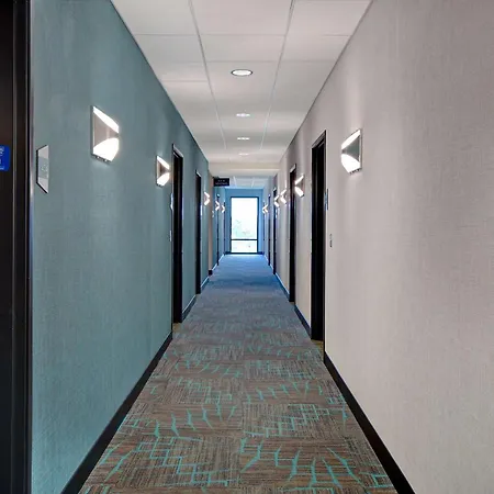 Home2 Suites By Hilton Kalamazoo Downtown, Mi-2