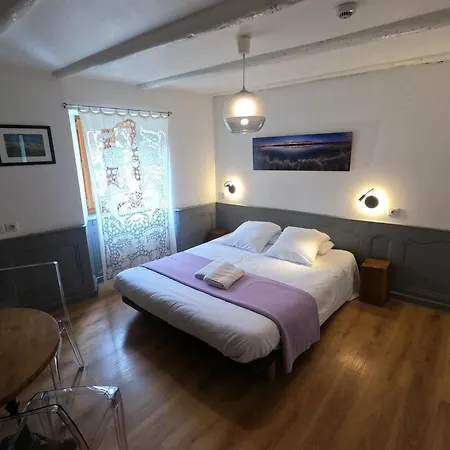 La Maison - Hôtel&Gîte-3