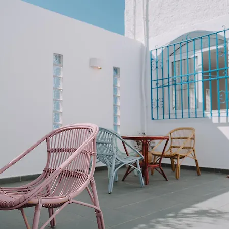 Hostal Las Gaviotas-3
