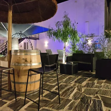 Luxury Palm Suites-2