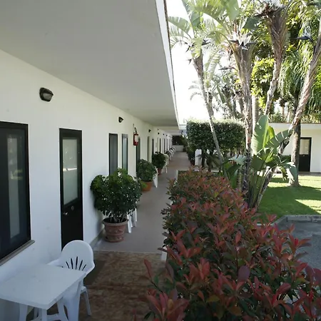 Hotel Village Marina-2