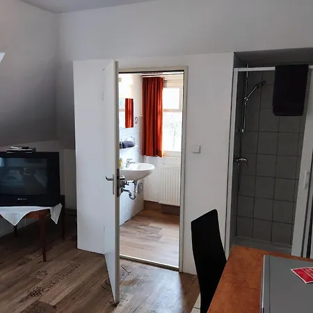Pension Zum Burggrafen-3