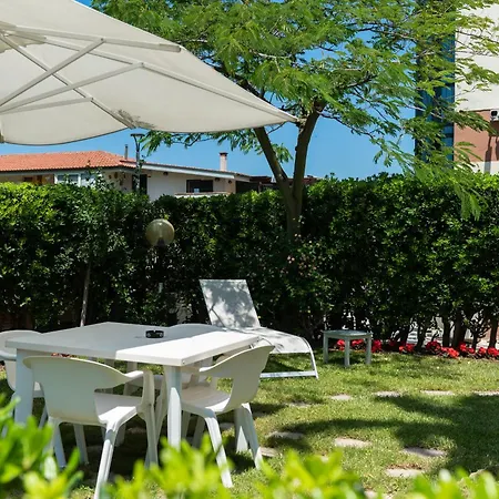Hotel La Bussola-2