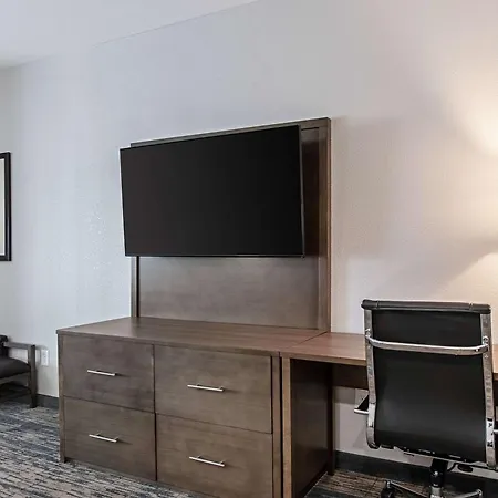 Comfort Suites Grove City - Columbus South-2