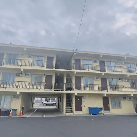 Dry Dock Motel-3